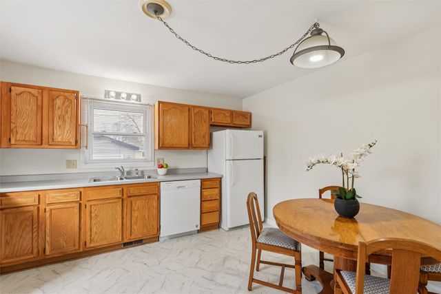 326 NE 6th Street, Ankeny, IA 50021