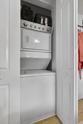 202 Oxford 200, West Palm Beach, FL 33417