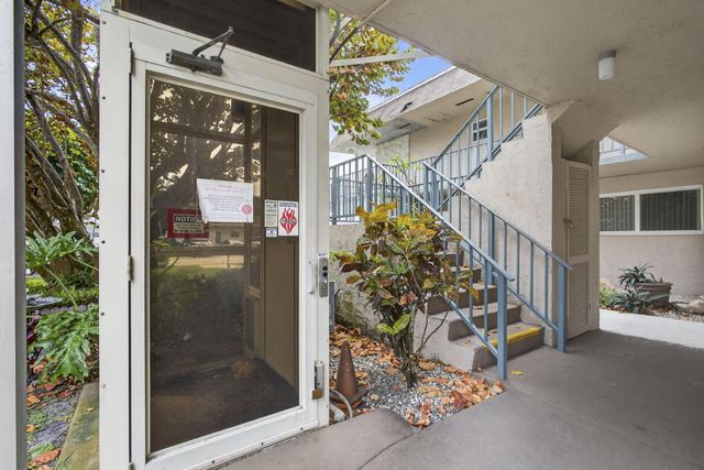 202 Oxford 200, West Palm Beach, FL 33417