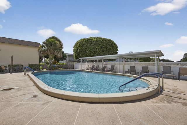 202 Oxford 200, West Palm Beach, FL 33417