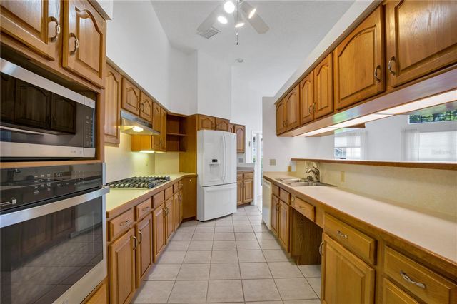 742 SANTA MARIA DRIVE, Winter Haven, FL 33884