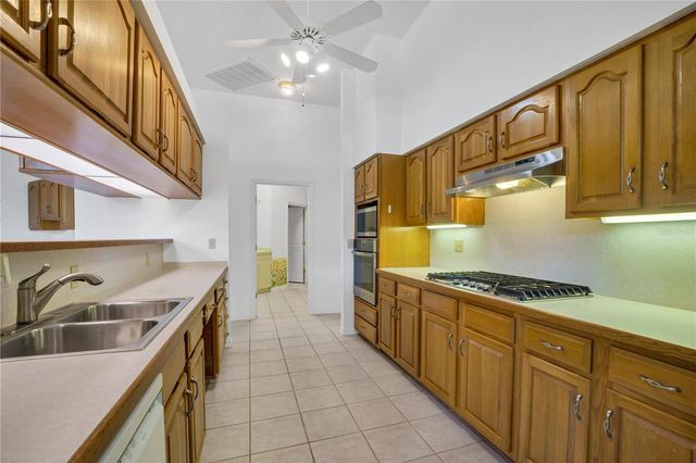 742 SANTA MARIA DRIVE, Winter Haven, FL 33884