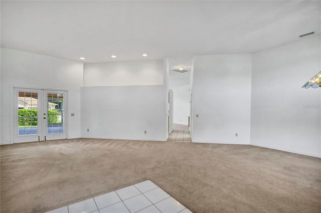 742 SANTA MARIA DRIVE, Winter Haven, FL 33884