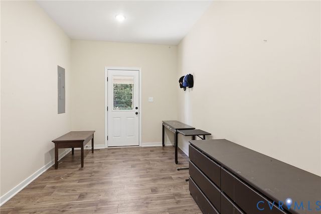 13020 Elmont Rd, Ashland, VA 23005