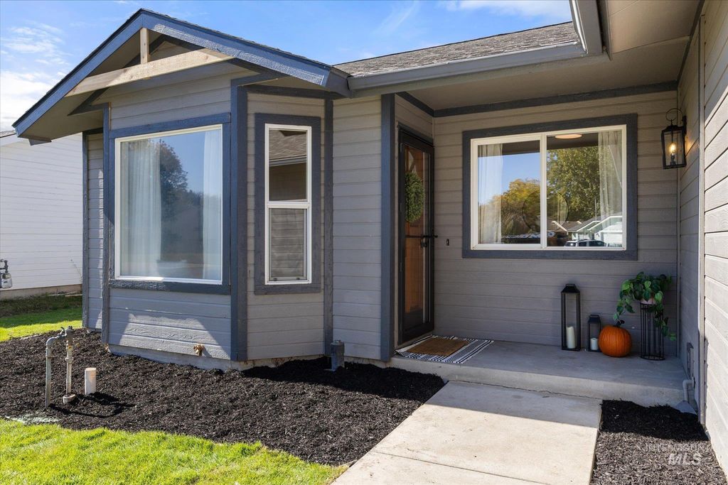 6681 N Amesbury Way, Boise, ID 83714 photo 4