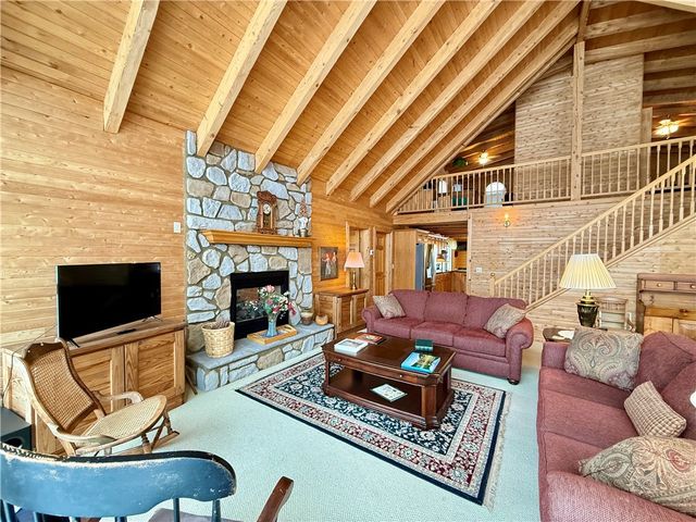 728 Latonka Dr, Coolspring Twp, PA 16137