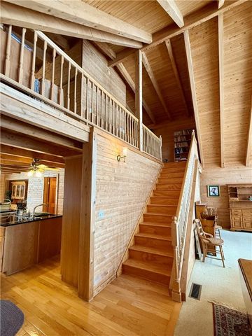 728 Latonka Dr, Coolspring Twp, PA 16137