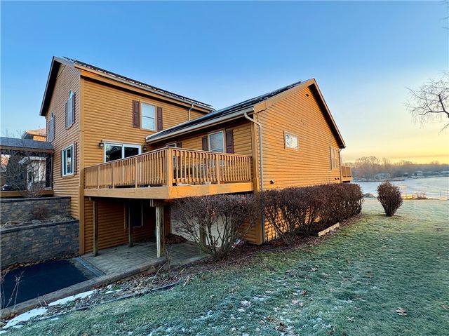 728 Latonka Dr, Coolspring Twp, PA 16137