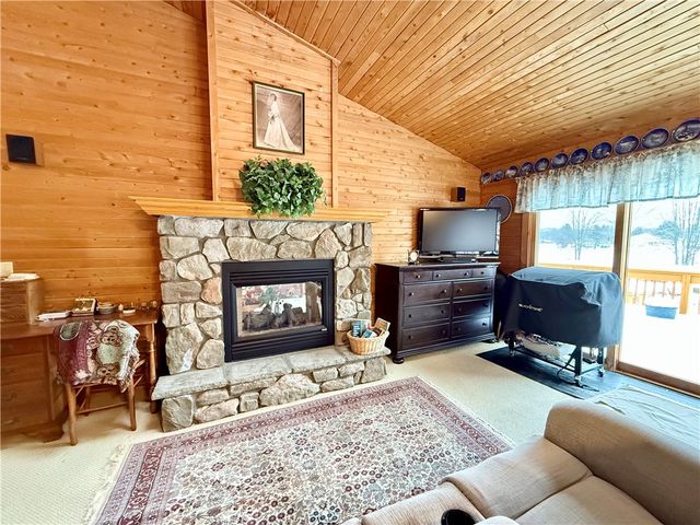 728 Latonka Dr, Coolspring Twp, PA 16137