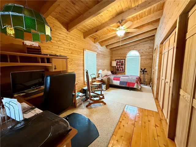 728 Latonka Dr, Coolspring Twp, PA 16137