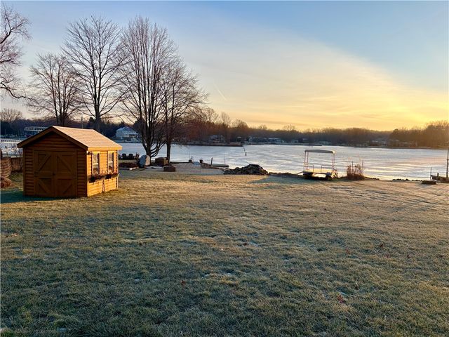 728 Latonka Dr, Coolspring Twp, PA 16137