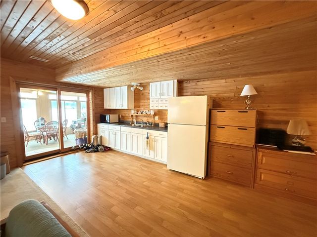 728 Latonka Dr, Coolspring Twp, PA 16137