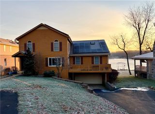 728 Latonka Dr, Coolspring Twp, PA 16137