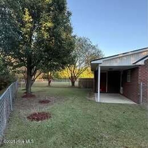 1407 Angels End A, Greenville, NC 27858