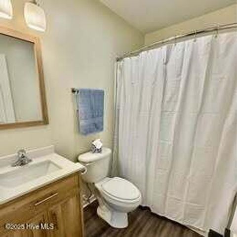 1407 Angels End A, Greenville, NC 27858