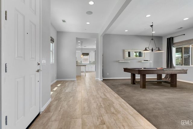 5010 Ventana Canyon Drive, Bakersfield, CA 93306