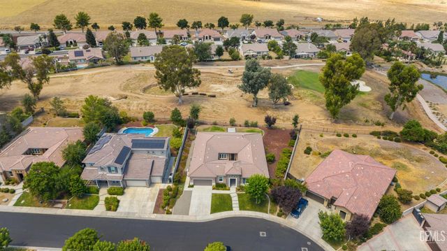 5010 Ventana Canyon Drive, Bakersfield, CA 93306