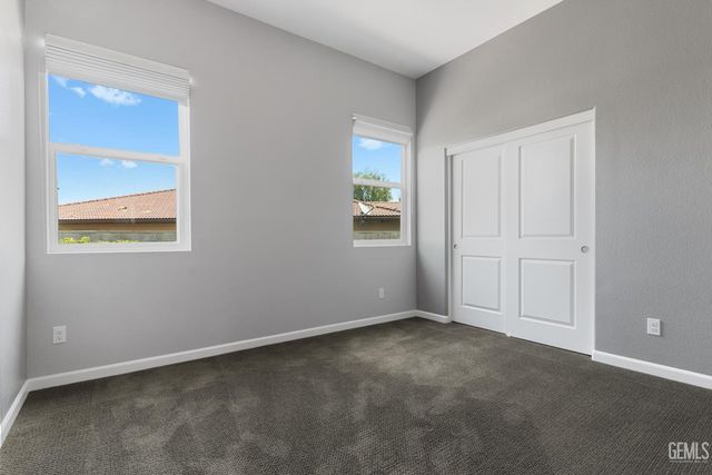 5010 Ventana Canyon Drive, Bakersfield, CA 93306