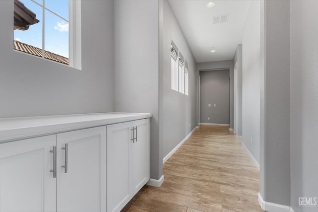 5010 Ventana Canyon Drive, Bakersfield, CA 93306
