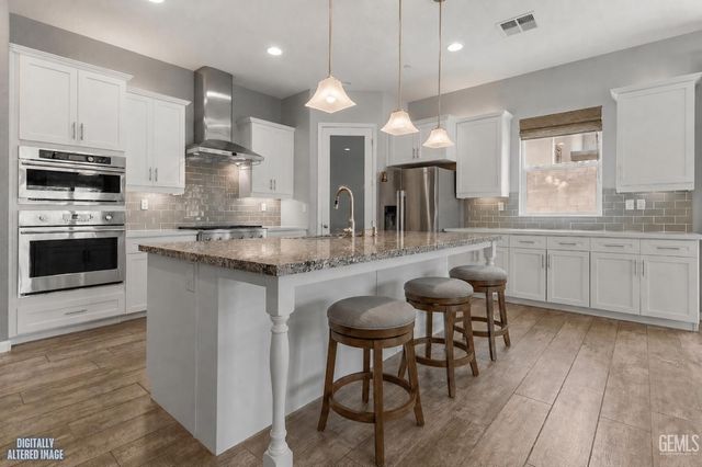5010 Ventana Canyon Drive, Bakersfield, CA 93306