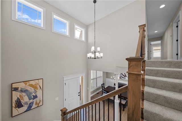 16967 S Hunter Street, Olathe, KS 66062