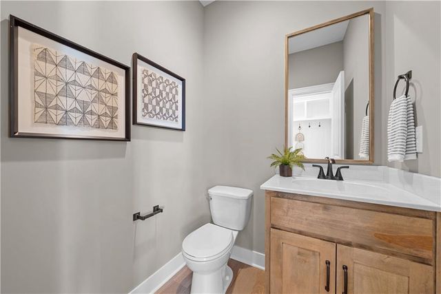 16967 S Hunter Street, Olathe, KS 66062