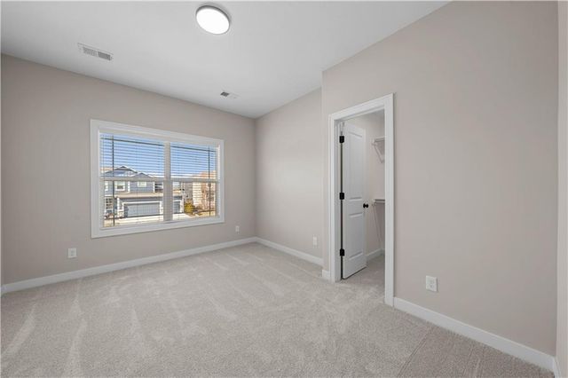 16967 S Hunter Street, Olathe, KS 66062