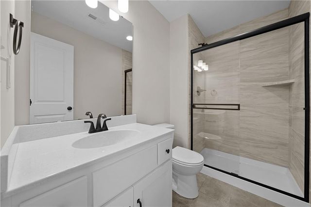 16967 S Hunter Street, Olathe, KS 66062