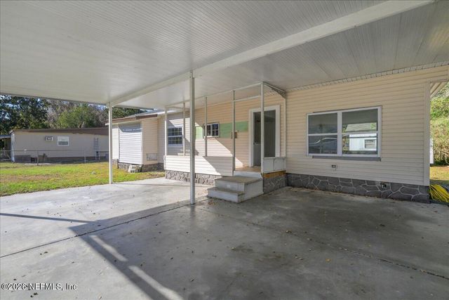 118 CHAR Lane, Crescent City, FL 32112