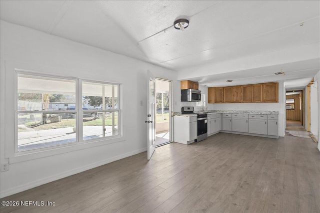 118 CHAR Lane, Crescent City, FL 32112