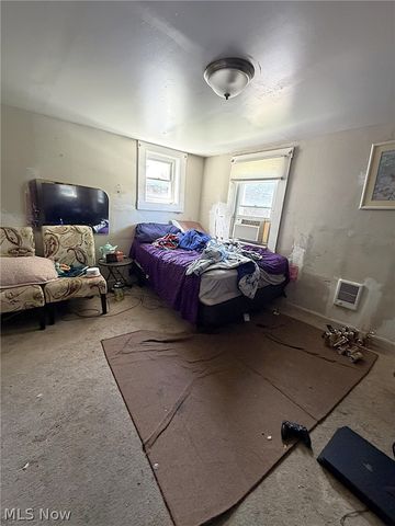 4517 Hyde Avenue, Cleveland, OH 44109