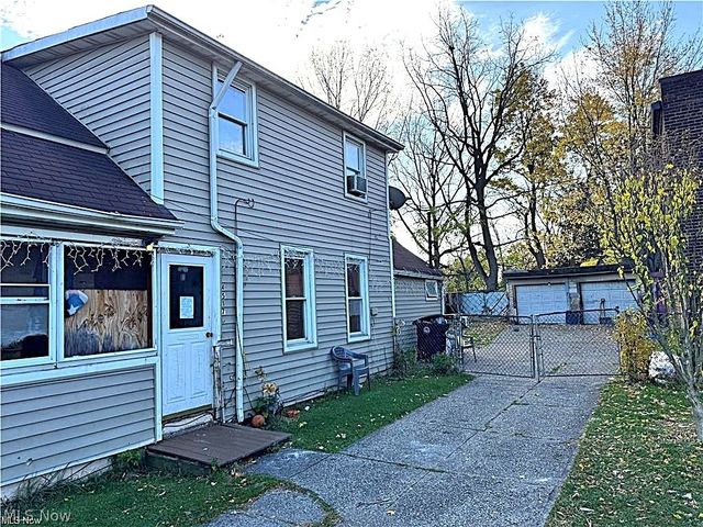 4517 Hyde Avenue, Cleveland, OH 44109