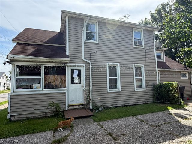 4517 Hyde Avenue, Cleveland, OH 44109
