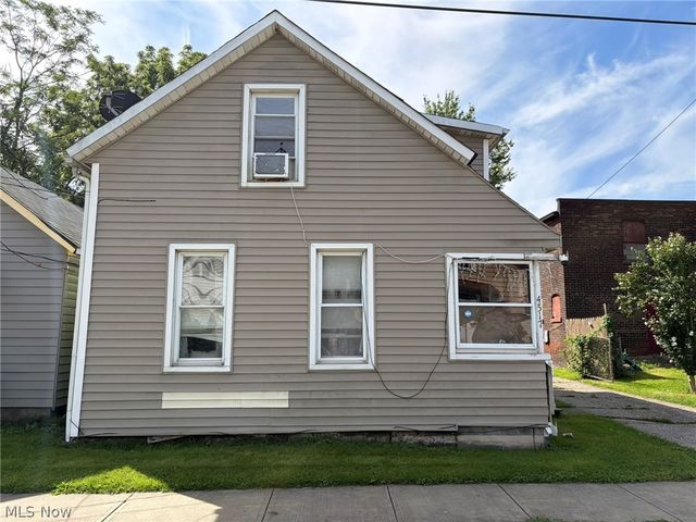 4517 Hyde Avenue, Cleveland, OH 44109