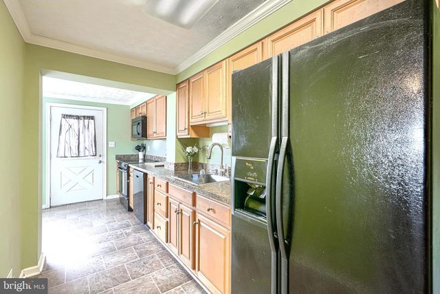 2829 CRESTON RD, Baltimore, MD 21222