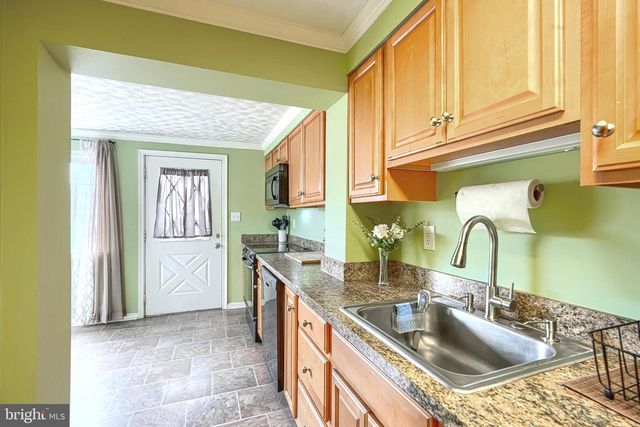2829 CRESTON RD, Baltimore, MD 21222