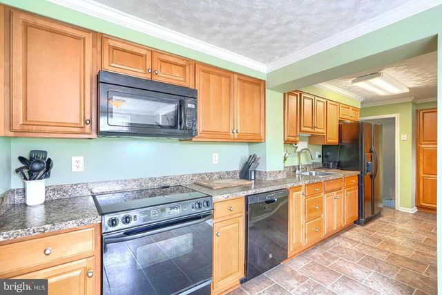 2829 CRESTON RD, Baltimore, MD 21222