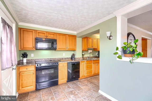 2829 CRESTON RD, Baltimore, MD 21222