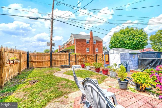 2829 CRESTON RD, Baltimore, MD 21222