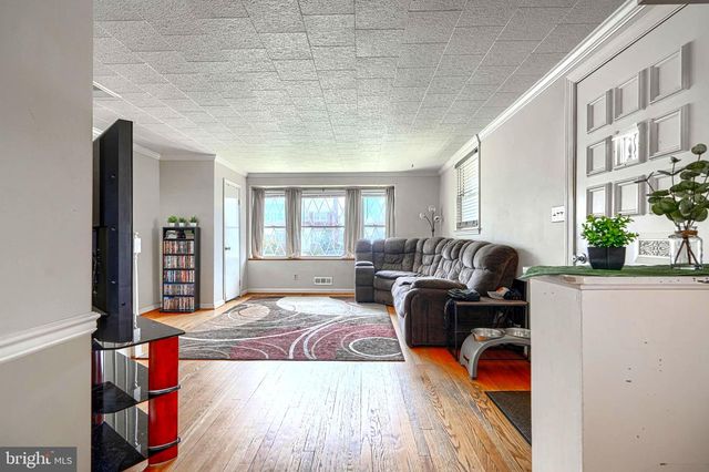 2829 CRESTON RD, Baltimore, MD 21222