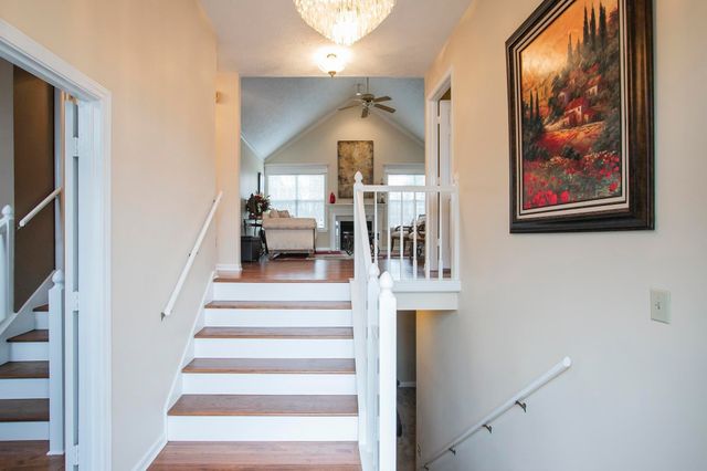 1508 Clover Ct, Hermitage, TN 37076
