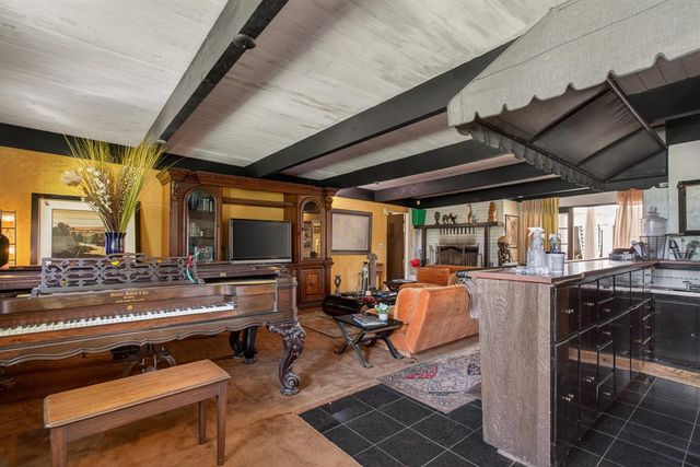 4001 49th Ave, Sacramento, CA 95823