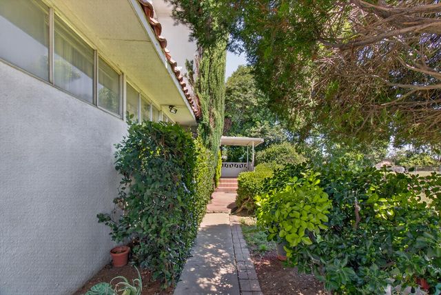 4001 49th Ave, Sacramento, CA 95823