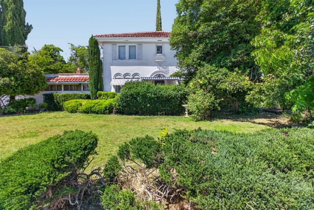 4001 49th Ave, Sacramento, CA 95823