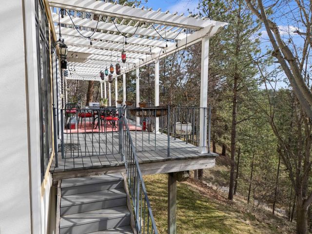 1525 E Westminster Ln, Spokane, WA 99223