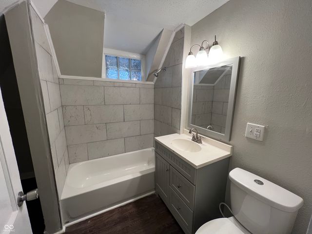 3901 Rookwood Avenue, Indianapolis, IN 46208