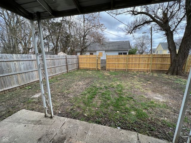 3901 Rookwood Avenue, Indianapolis, IN 46208