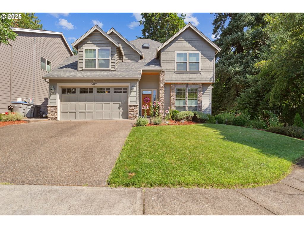 8801 Sw SCHECKLA Dr, Portland, OR 97224