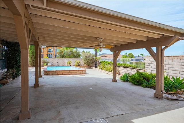 30431 Sparkle Drive, Canyon Lake, CA 92587