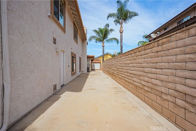 30431 Sparkle Drive, Canyon Lake, CA 92587